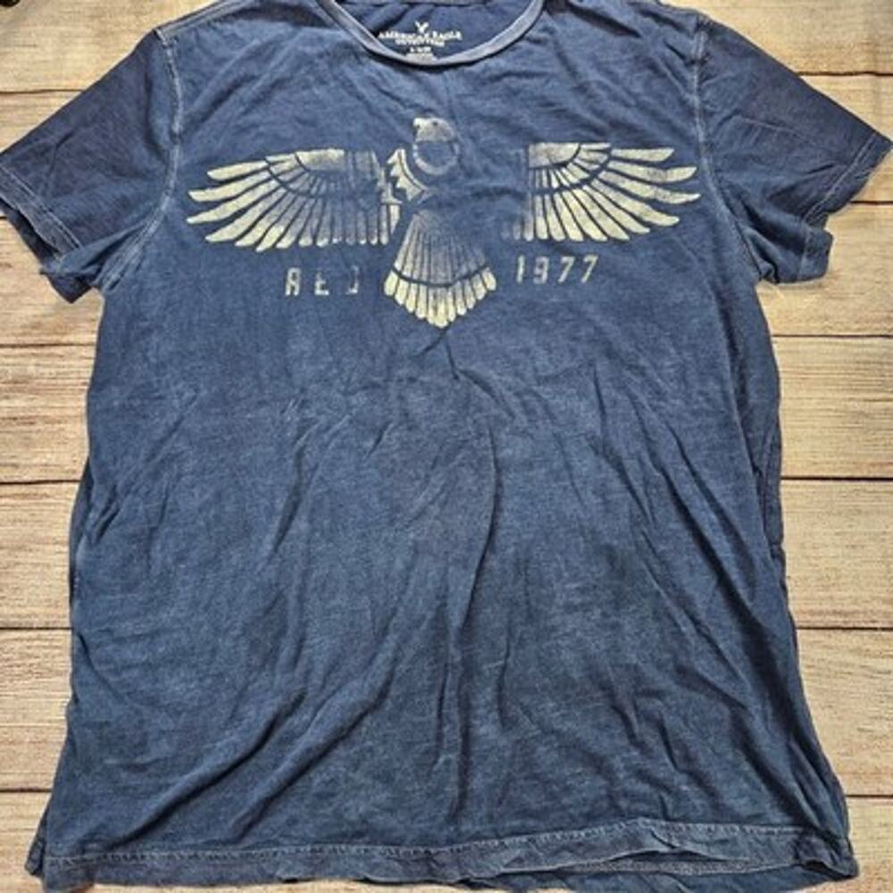 American Eagle Outfitters Men's Blue Faded XL Cotton Graphic Eagle T-Shirt